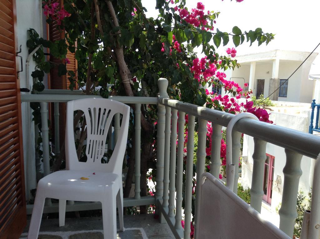 פארוס Arian Hotel מראה חיצוני תמונה