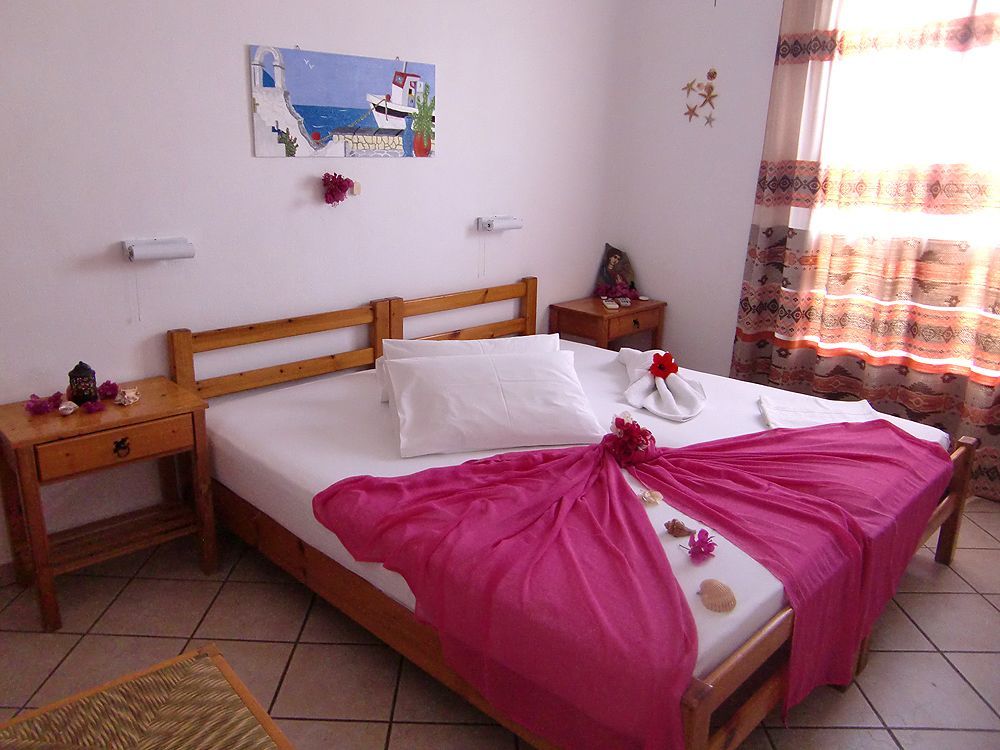פארוס Arian Hotel מראה חיצוני תמונה